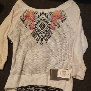Almost Famous White Off-the-Shoulder Sweater with Floral and Geometric Design